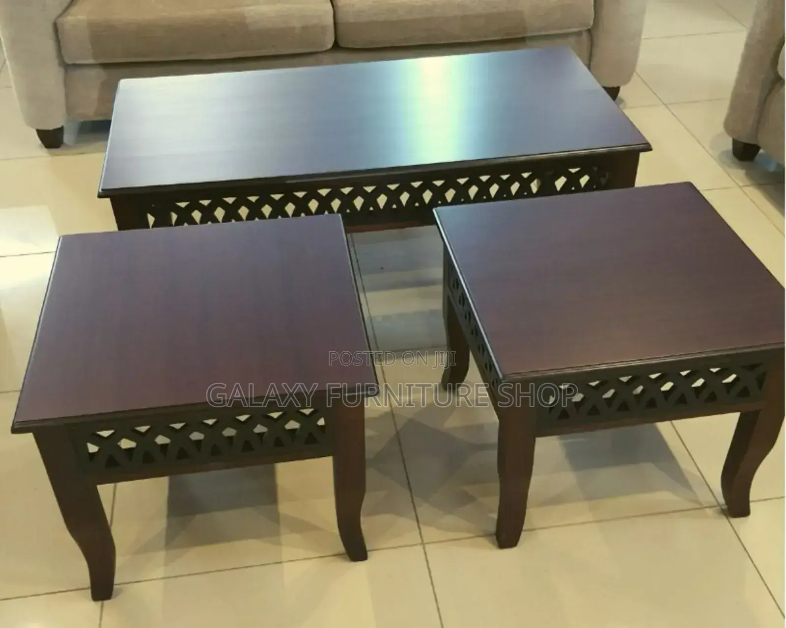 Coffee Table 2 Stools Kes 18,500
