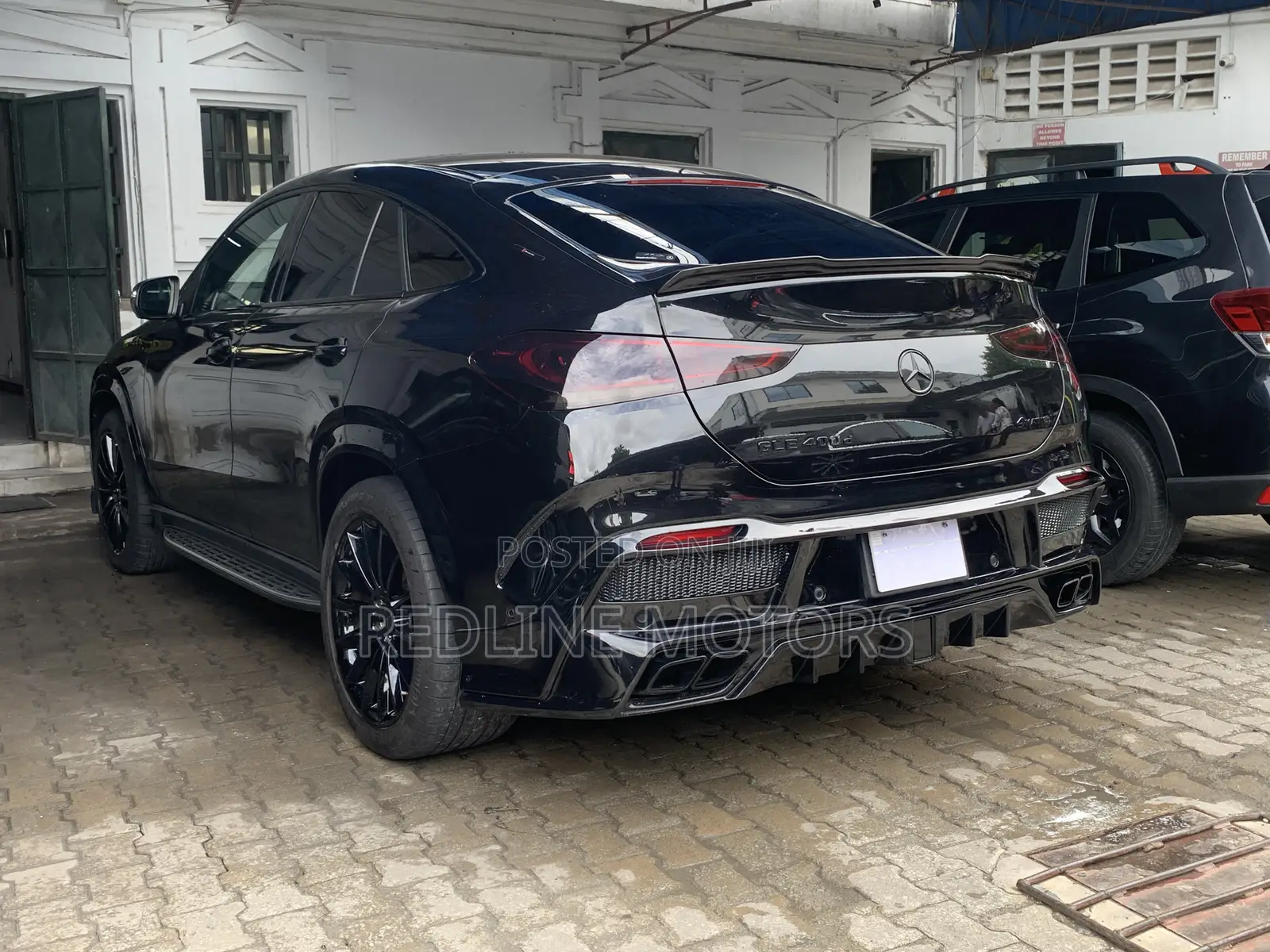 Mercedes-Benz GLE-Class GLE 400d 4MATIC 2021 Matt Black