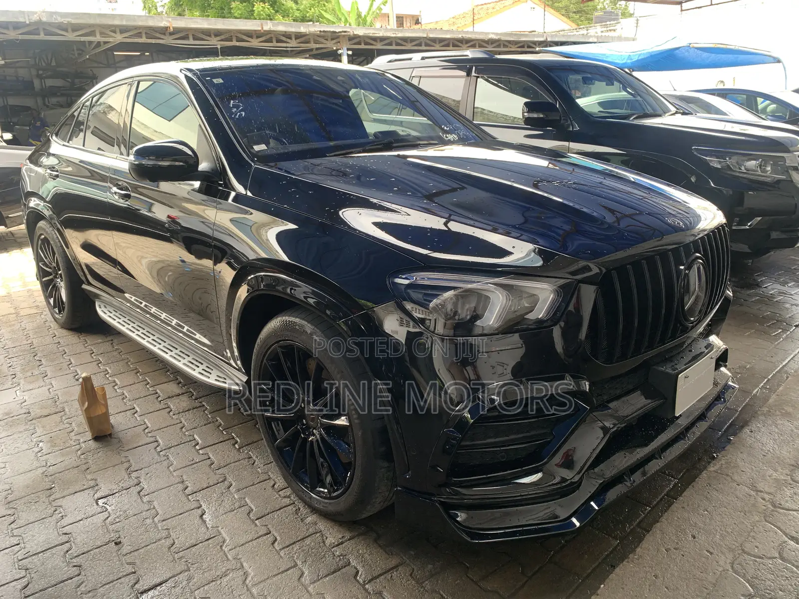 Mercedes-Benz GLE-Class GLE 400d 4MATIC 2021 Matt Black
