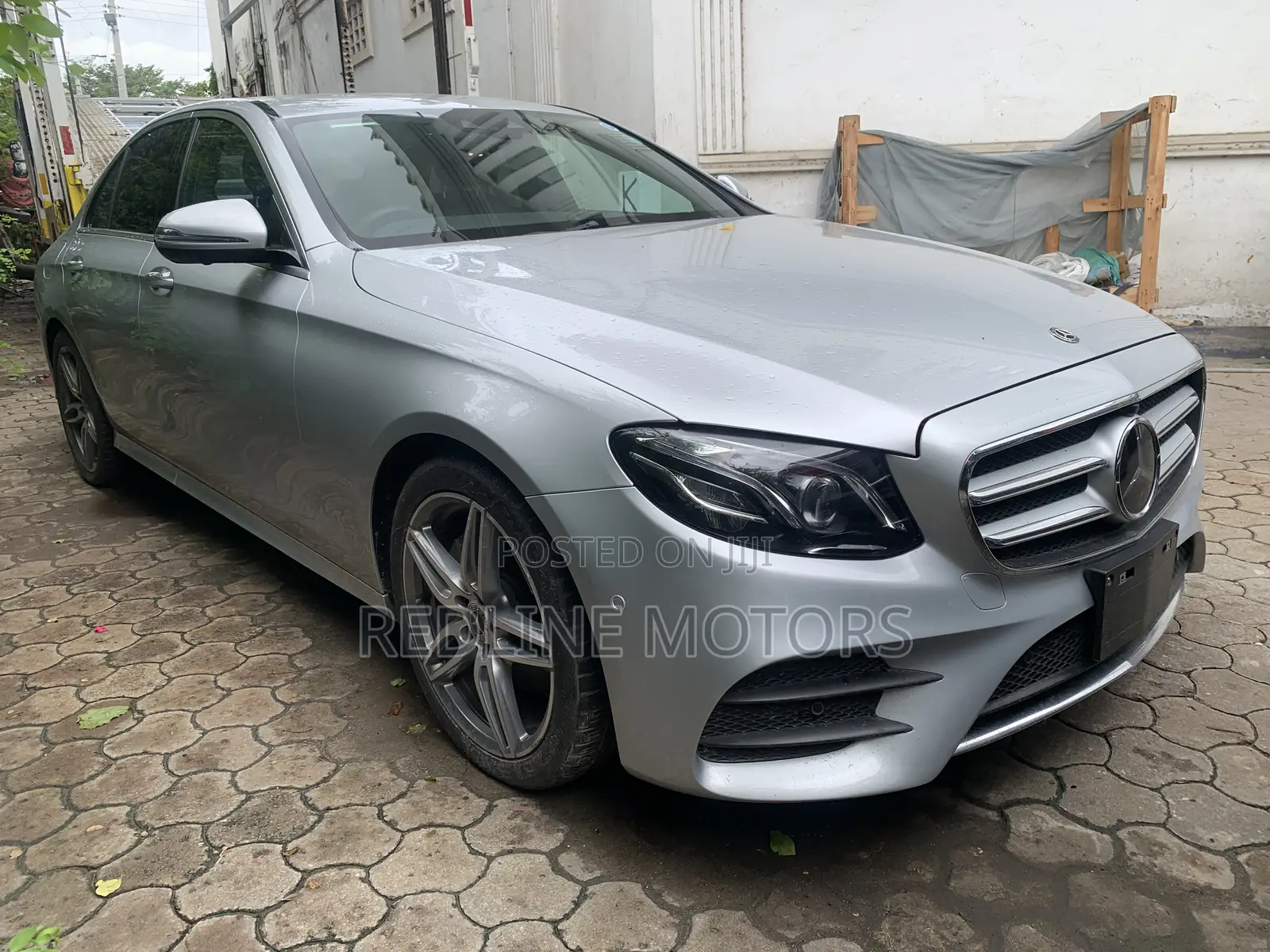Mercedes-Benz E200 2018 Silver