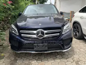 Mercedes-Benz GLE-Class GLE 350d 4MATIC 2018 Blue