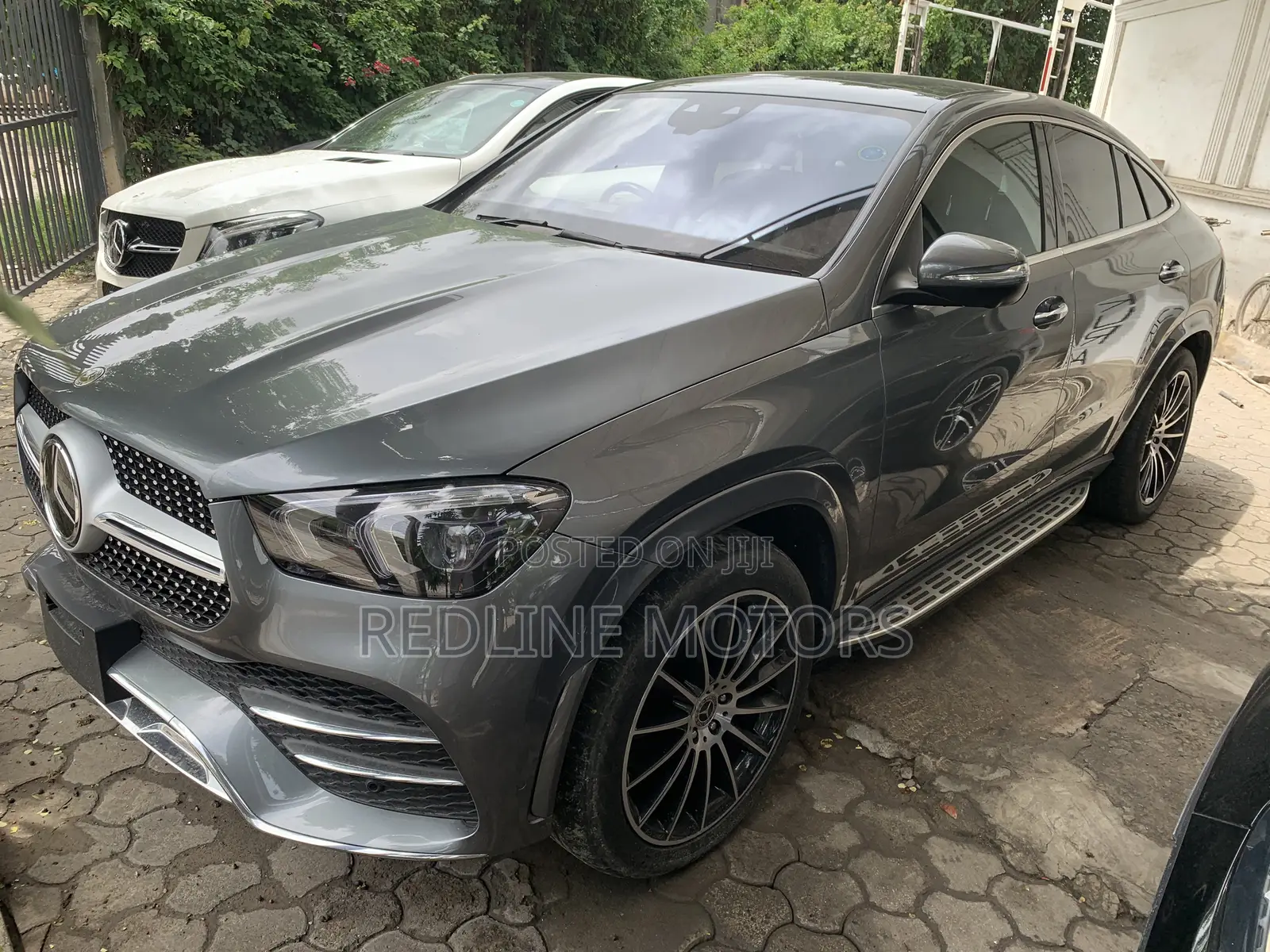 Mercedes-Benz GLE-Class GLE 400d 4MATIC 2021 Silver