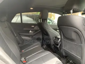 Mercedes-Benz GLE-Class GLE 400d 4MATIC 2021 Silver
