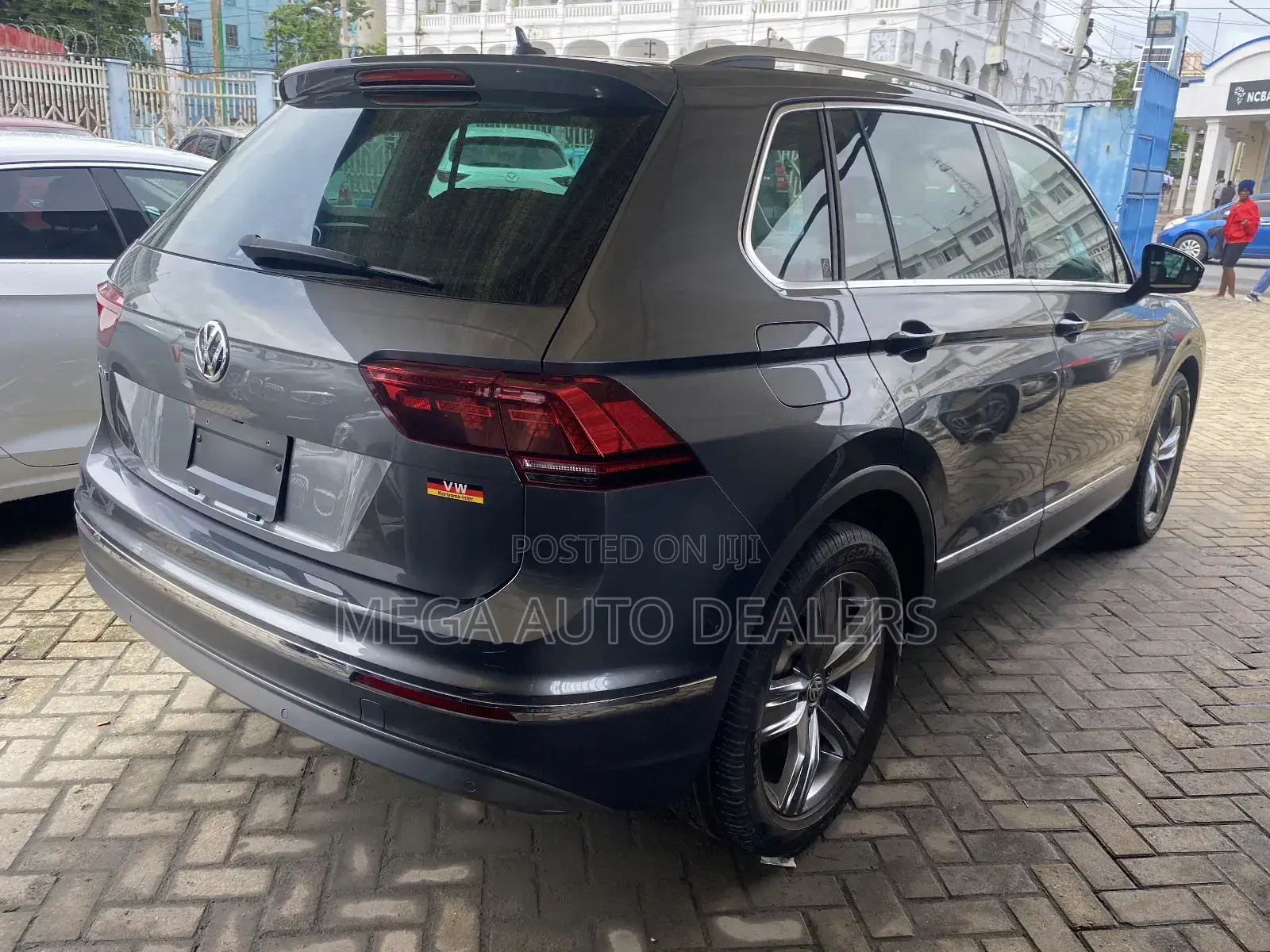 Volkswagen Tiguan 2018 Brown