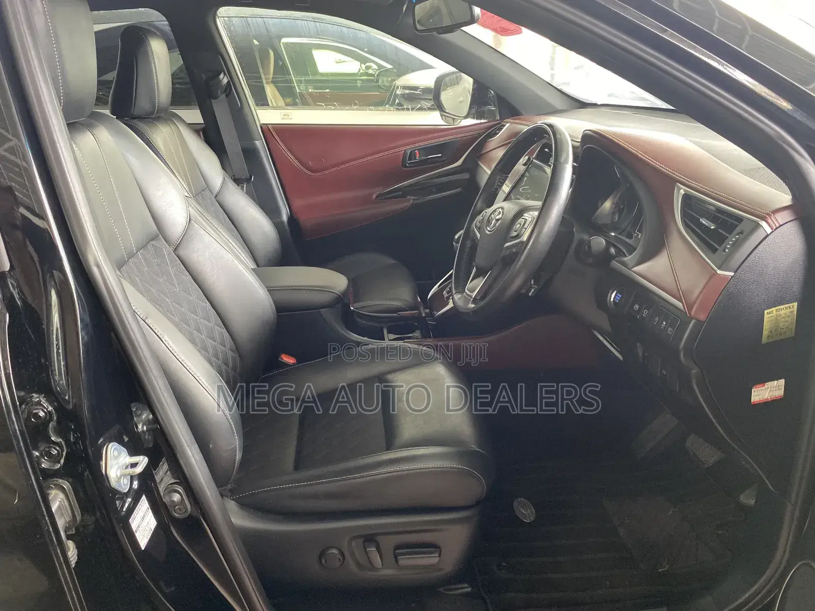 Toyota Harrier 2018 Black