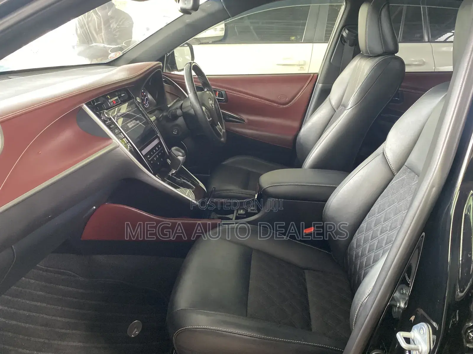 Toyota Harrier 2018 Black