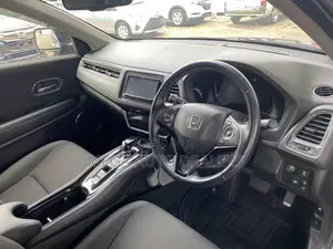 Honda Vezel 2018 Purple