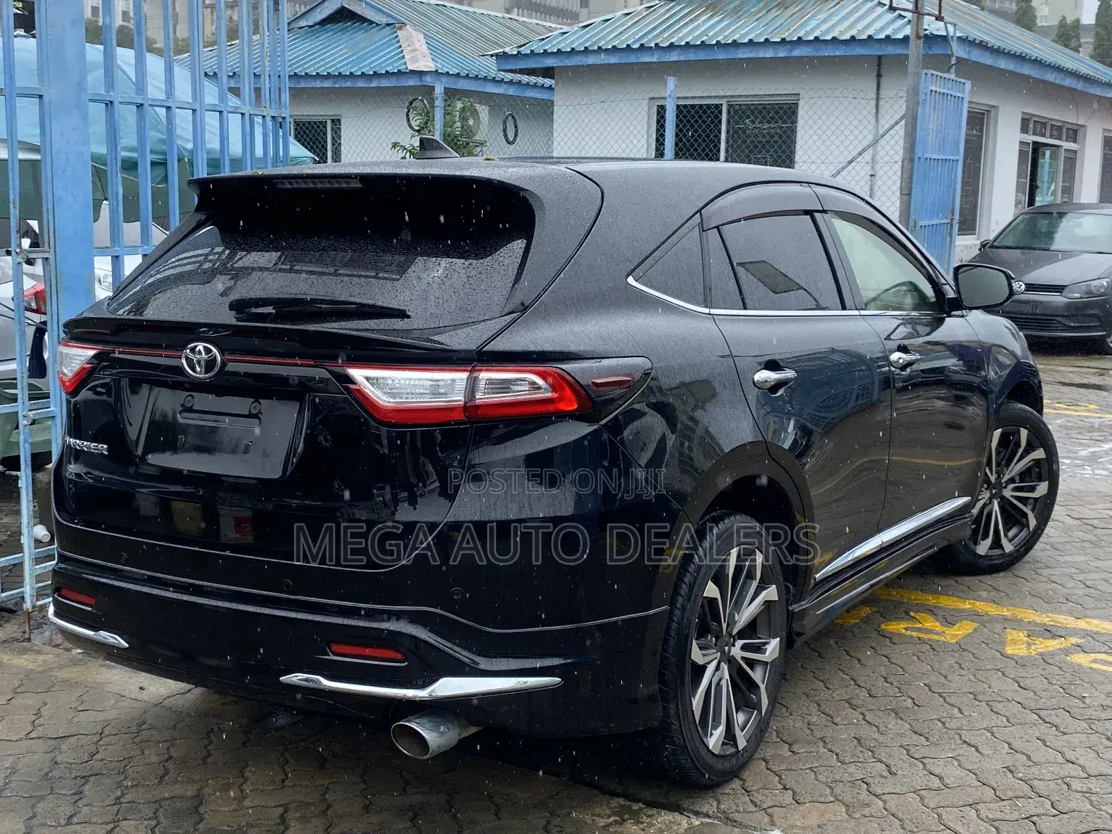 Toyota Harrier 2018 Black