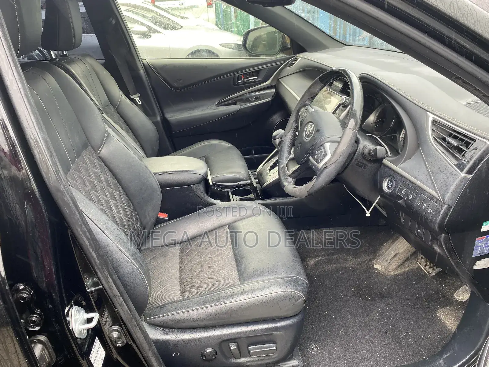 Toyota Harrier 2018 Black