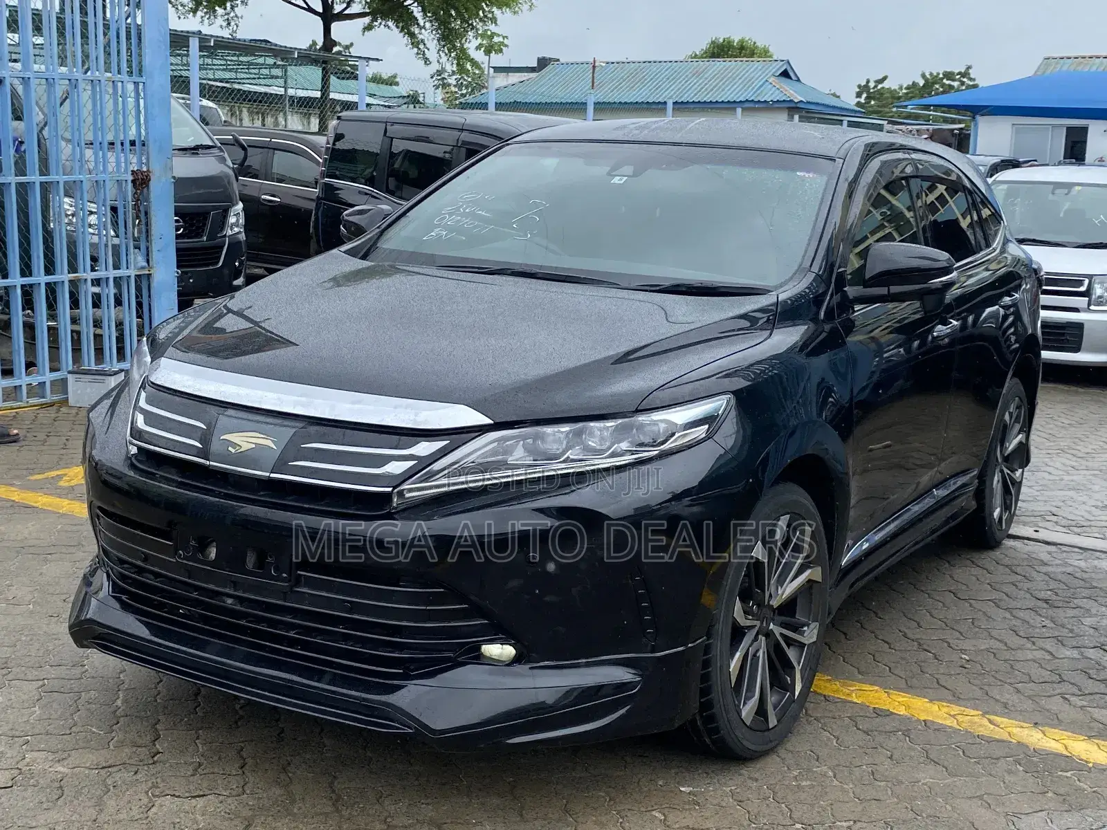 Toyota Harrier 2018 Black