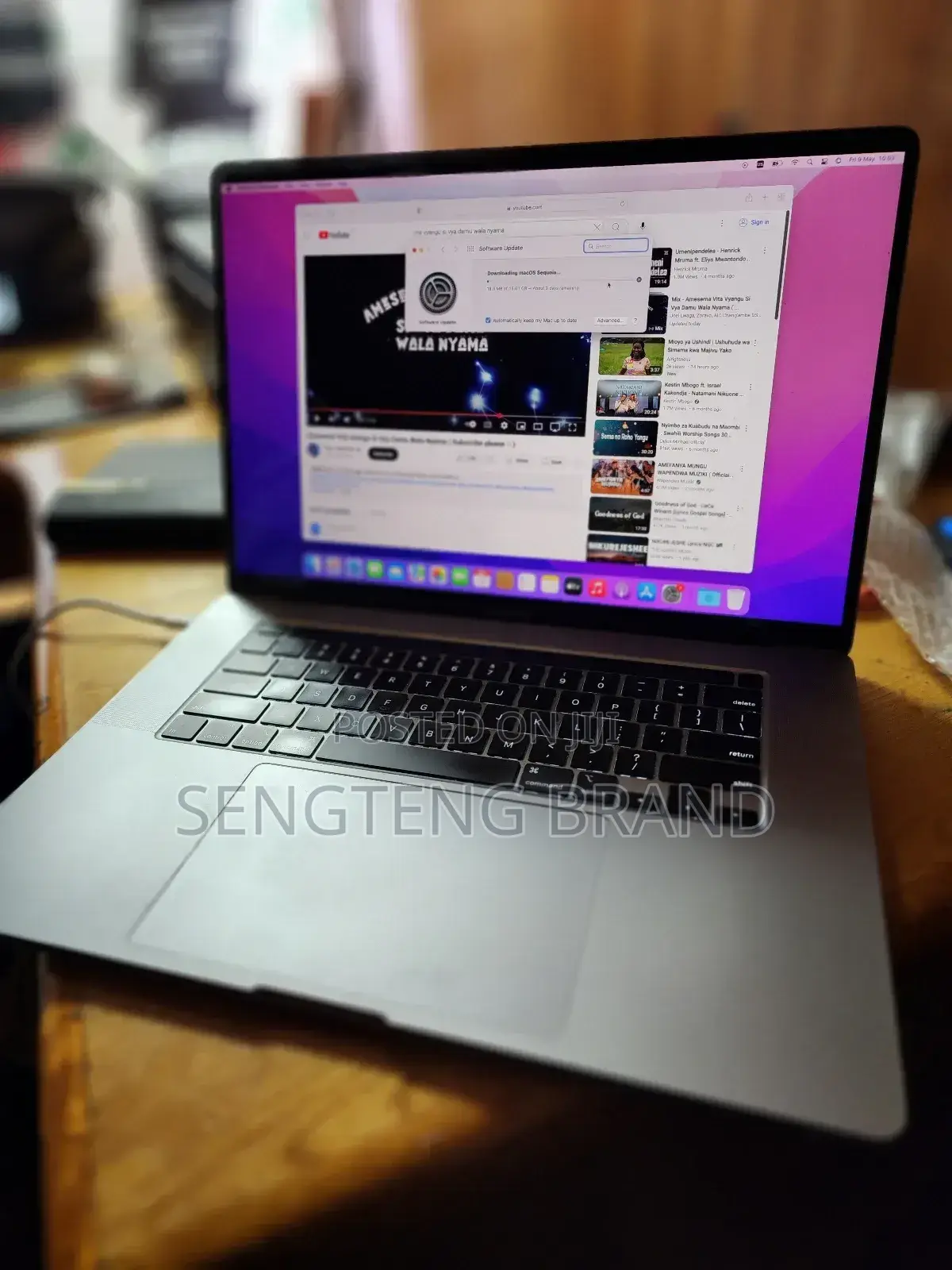 Laptop Apple MacBook 2019 16GB Intel Core I9 SSD 512GB