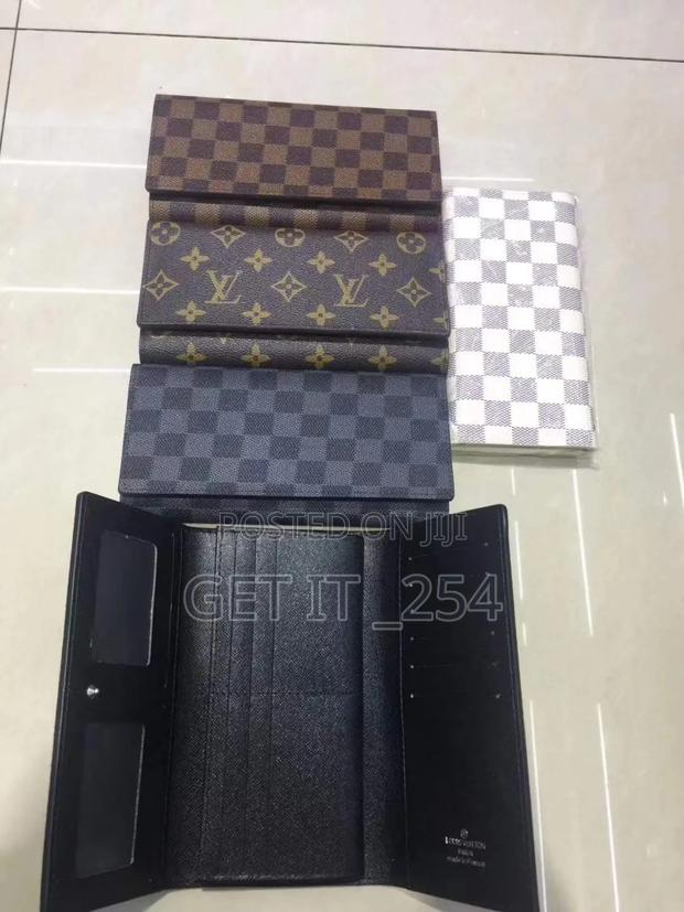 Lv Wallets  Available - thumbnail 2