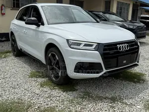 Audi Q5 2.0T Tech Premium AWD quattro 2018 White