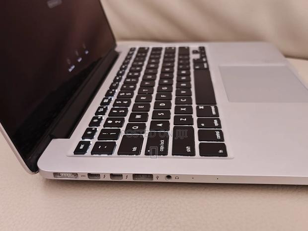 New Laptop Apple MacBook Pro 8GB Intel Core i5 SSD 256GB - thumbnail 6
