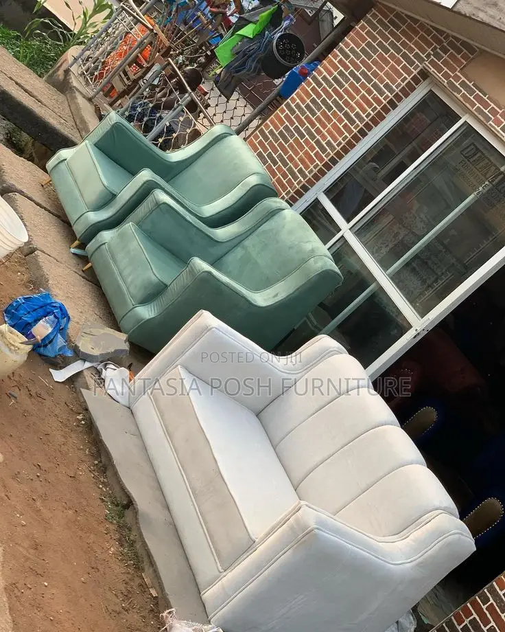 2 Armchairs + 2-Seater - Payment on Delivery