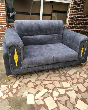 Regal Noir 2-Seater Sofa