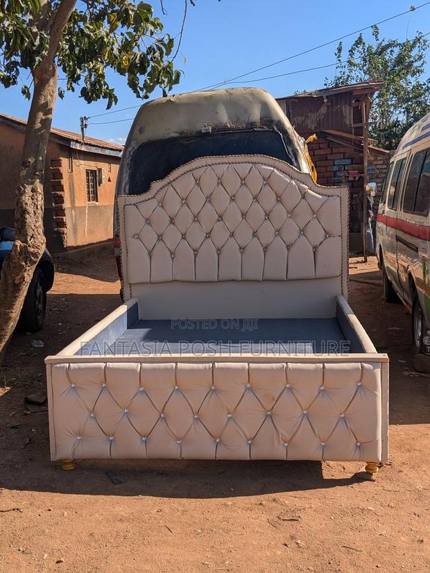 5x6 Queen Size Chester Bed - Pay on Delivery