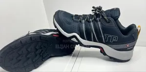 Vigo Sport Shoes
Sizes 40-45