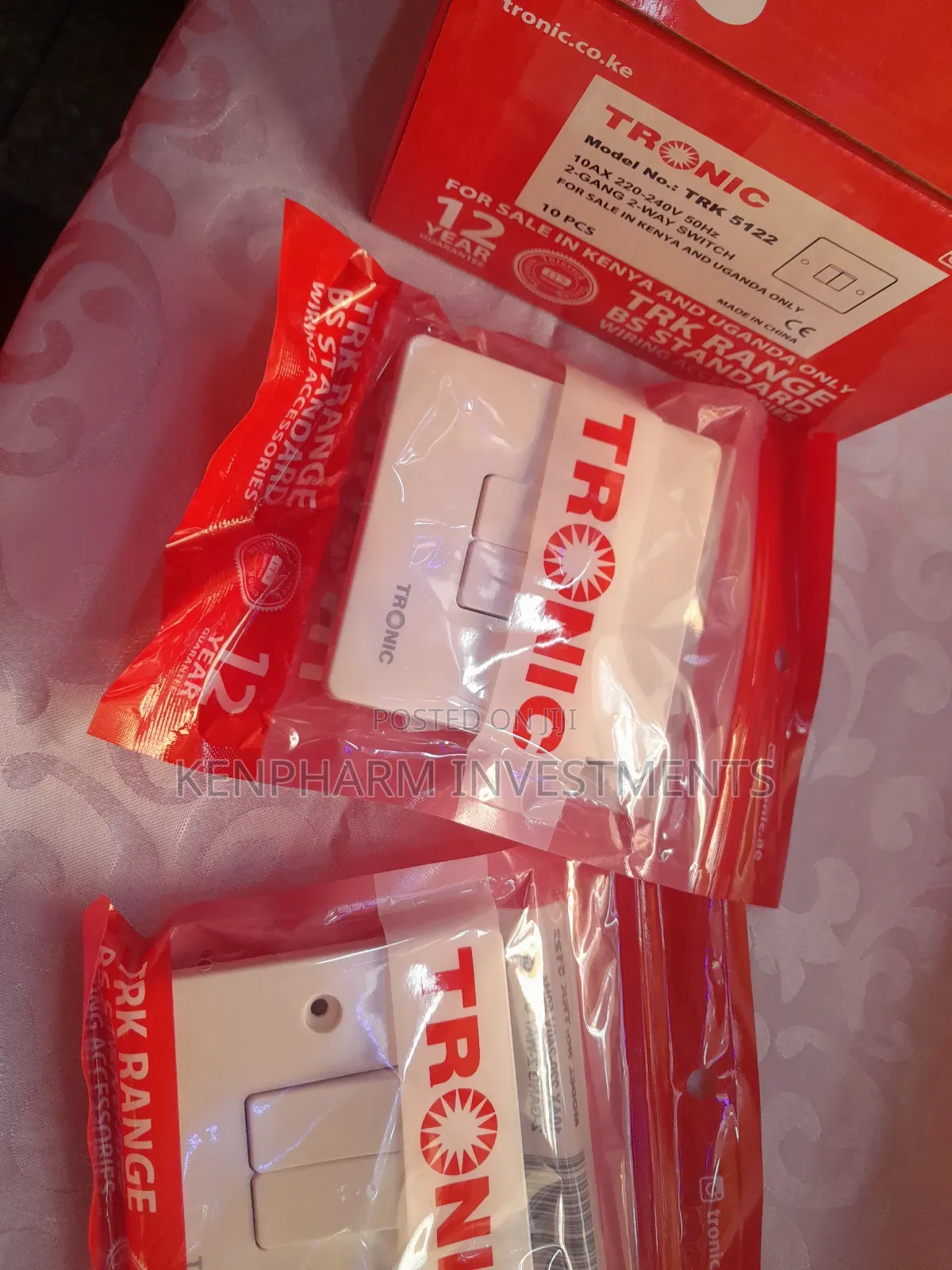 Tronic 2 Gang 2 Way; Trs205