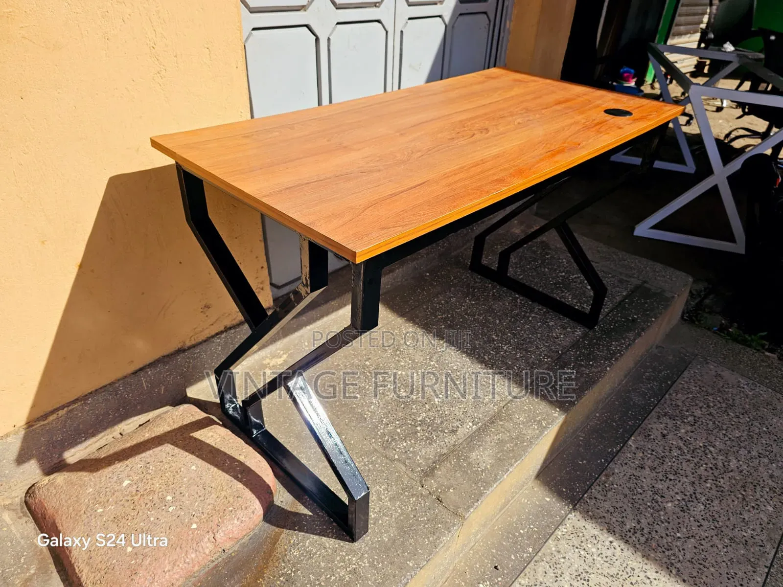 Office Desk