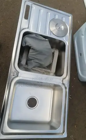 Stainless Steel Kitchen Sink