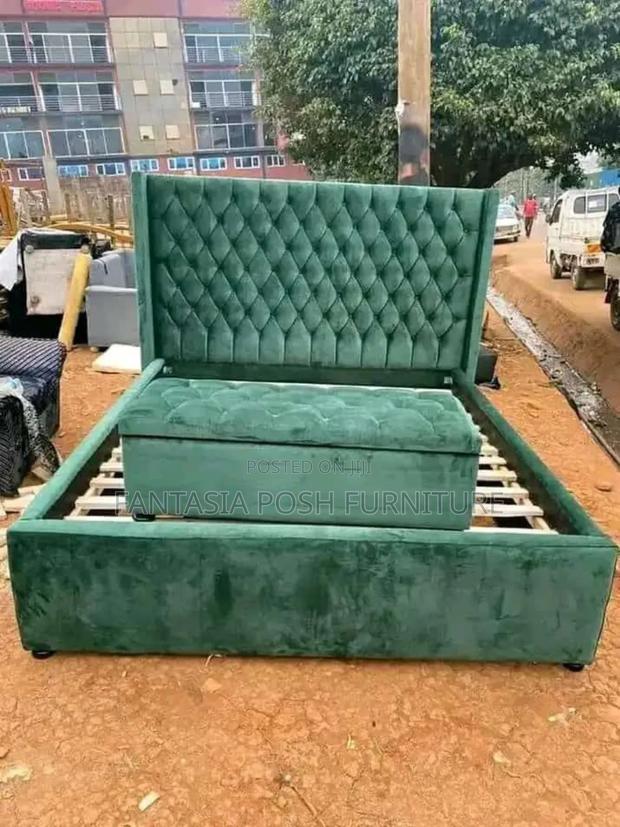 5x6 Jungle Green Chester Bed + Storage Box - main view