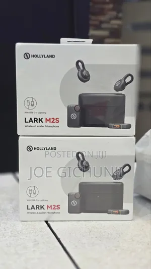 Hollyland Lark M2s Wireless Lavalier Microphone