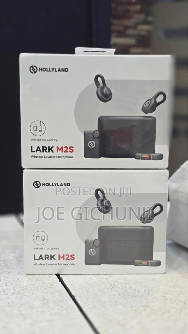 Hollyland Lark M2s Wireless Lavalier Microphone