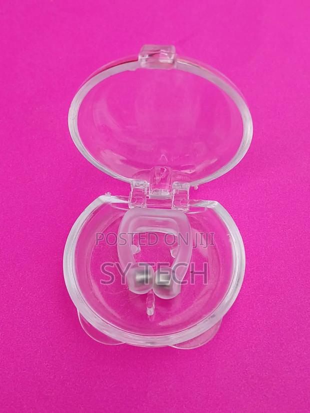Magnetised Anti-Snore Device - thumbnail 5