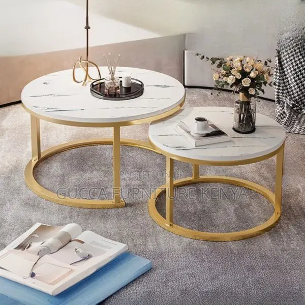 Office Table:Structured Circular-Shaped Office Coffee Table