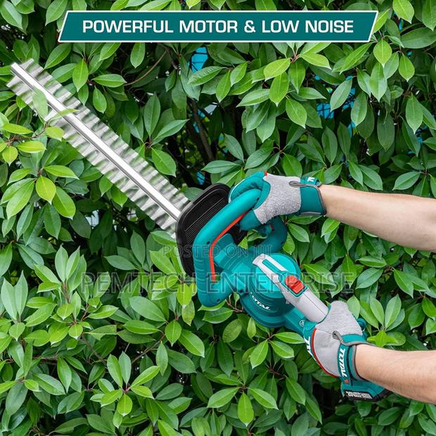 Total Thtli20018 20v 450mm Battery Hedge Trimmer