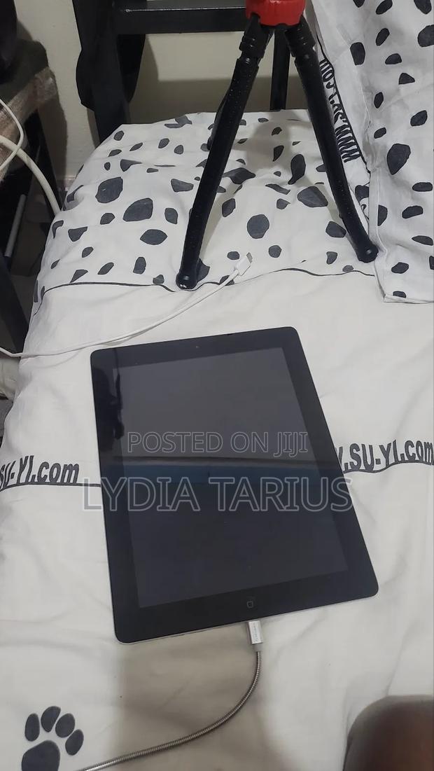 Apple iPad 4 Wi-Fi + Cellular 32 GB Silver - thumbnail 3