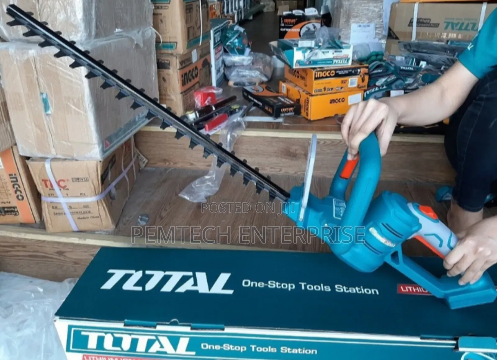 Total Fence Trimmer