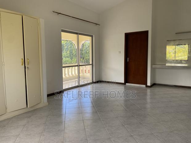 4bdrm Maisonette in Nyali for rent - thumbnail 7