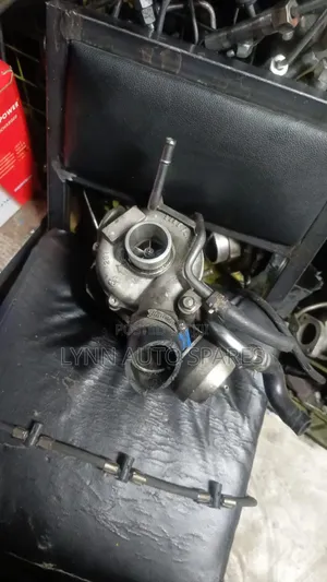 Ex Japan L200 4d56 Turbo
