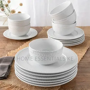 18pc Dotted Dinner Set*6pc Dinner Plate,6side Plates,6bowls
