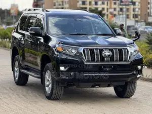 Toyota Land Cruiser Prado 2.8 2020 Black