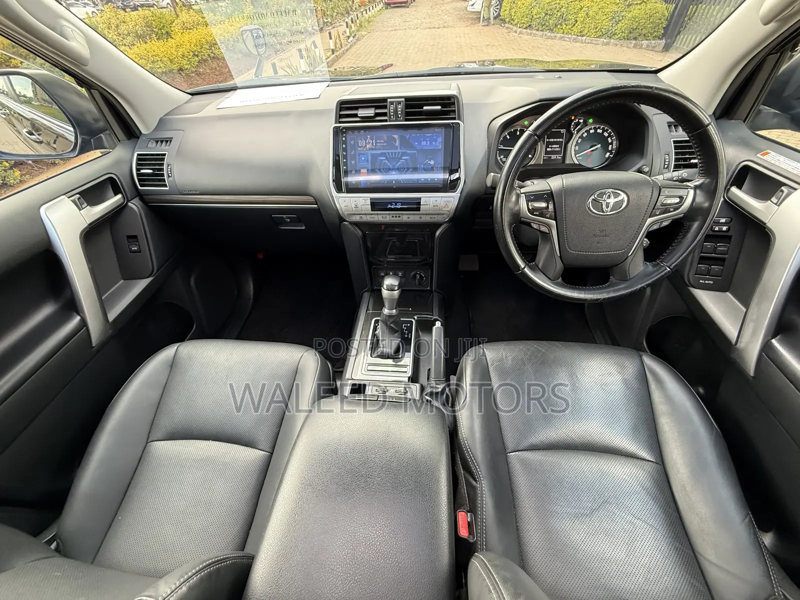 Toyota Land Cruiser Prado 2.8 2020 Black