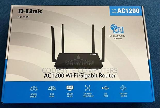 D-link Ac1200 Dual Band Gigabit Wi-fi 5 Router - Dir-825m