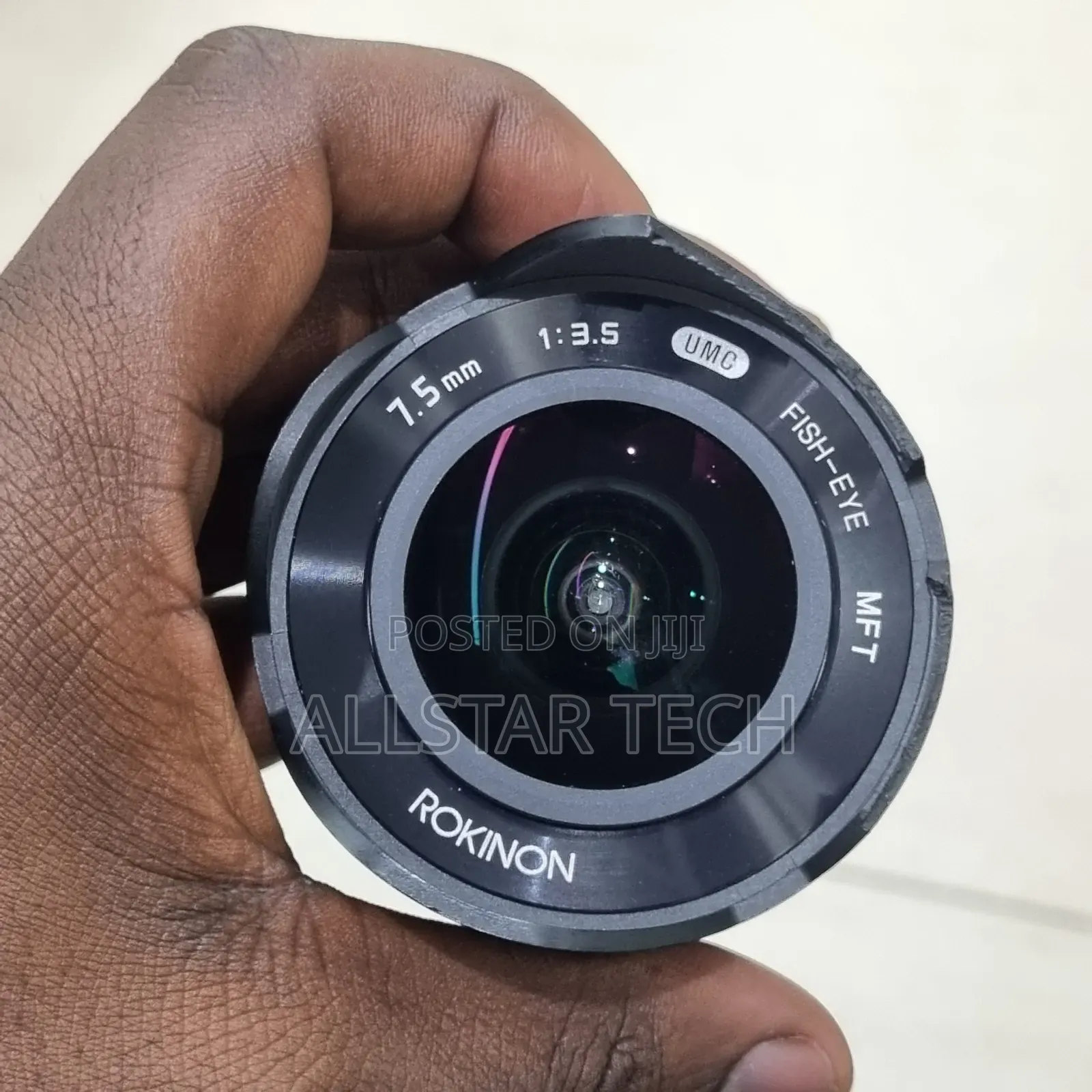 Rokinon 7.5mm F3.5 Fisheye Lens for Micro Four Thirds