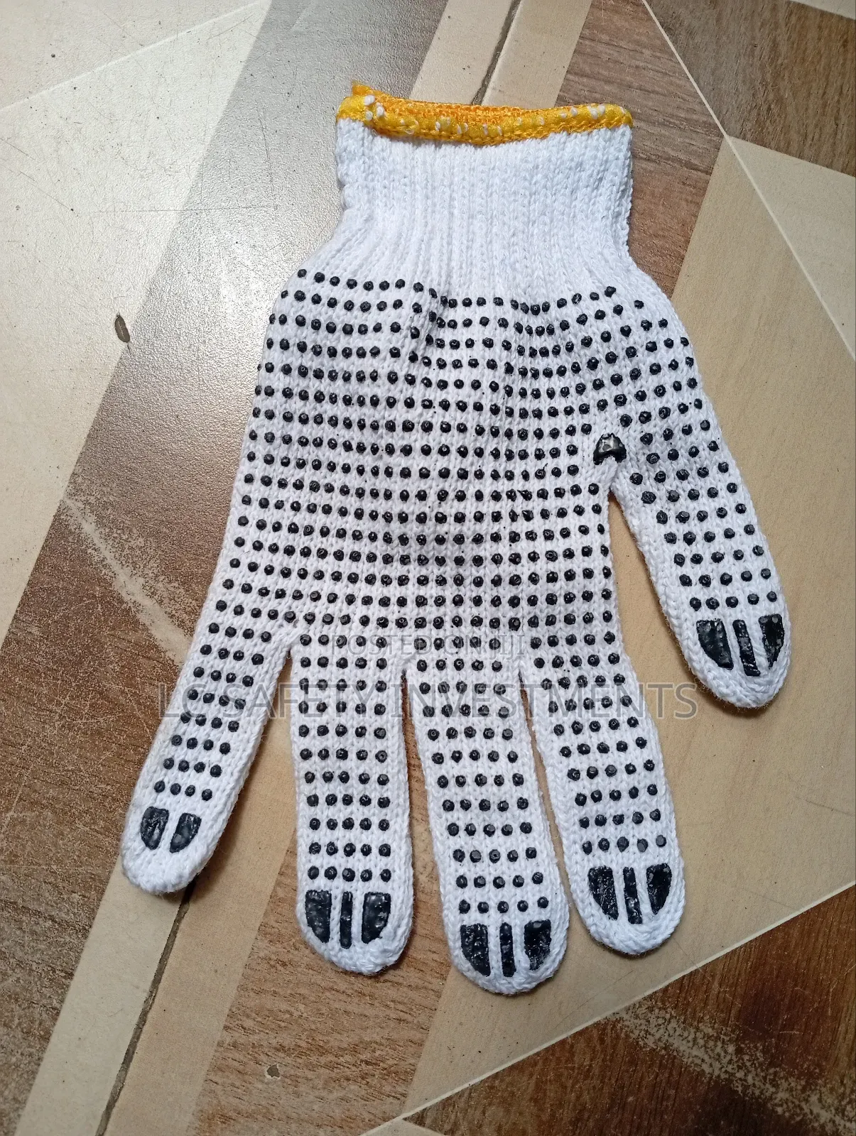 Dotted Cotton Gloves
