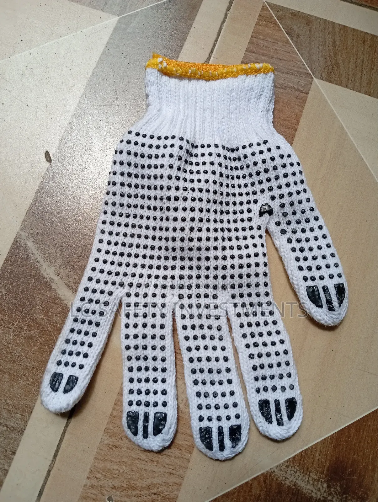 Dotted Cotton Gloves