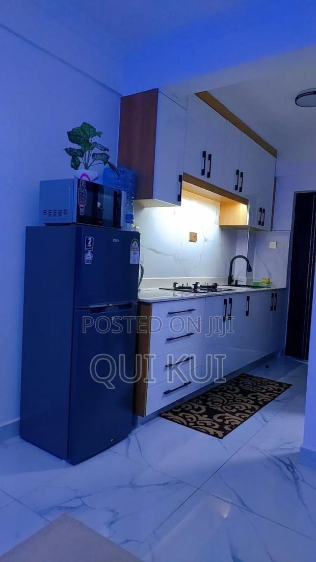 Airbnb Studio Apartment - Wood Avenue Kilimani - thumbnail 3