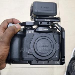 Panasonic Lumix Gh5 Mirrorless Camera (Body Only) - thumbnail 2