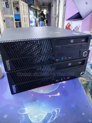 Desktop Computer Lenovo ThinkCentre M720 4GB Intel Core i3 HDD 500GB