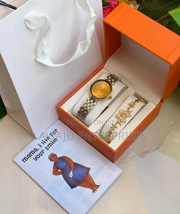 Mother's  Day Gift Pack With Bracelet - main view