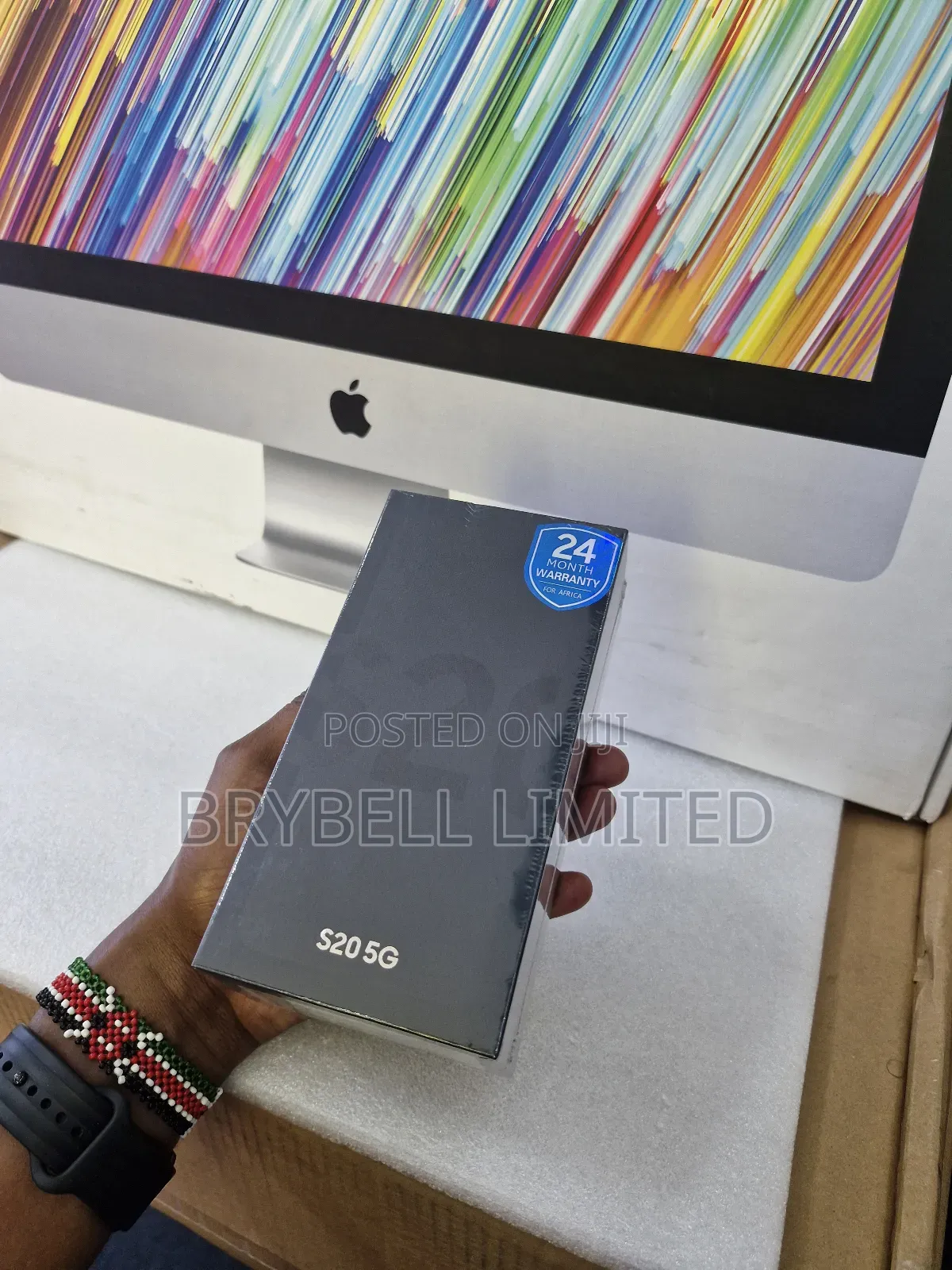 New Samsung Galaxy S20 128 GB Black