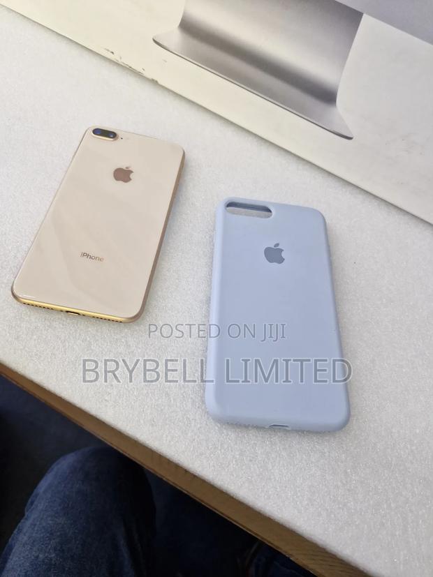 Apple iPhone 8 Plus 128 GB Gold - thumbnail 7