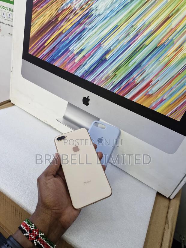 Apple iPhone 8 Plus 128 GB Gold - thumbnail 10