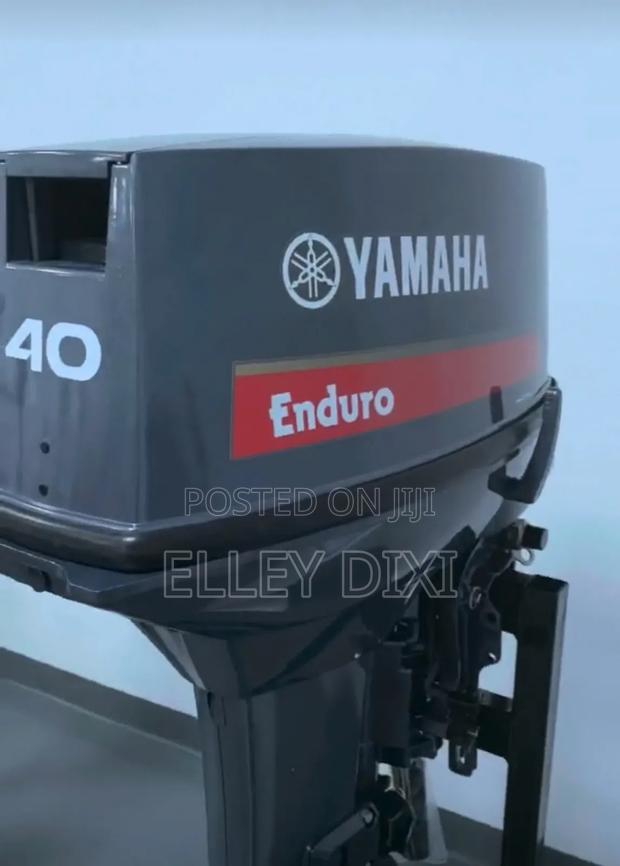 40hp 2 Stroke Yamaha Outboard Engine - thumbnail 3
